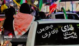 خیابان‌های اقلید همچنان مملو از جمعیت برای دفاع از وطن
