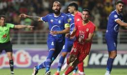 باشگاه فولاد: استقلالی‌ها پرچم ما را آتش زدند و توهین کردند