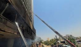 جزئیات تازه درباره آتش سوزی در هتل استقلال تهران/ 7 نفر مصدوم شدند
