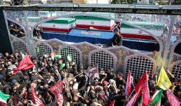 انتقال هوایی پیکر رهبر شهید انقلاب به حرم مطهر رضوی