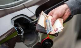 تجاوز آمریکایی صهیونیستی به ایران و افزایش شدید قیمت سوخت در ایرلند