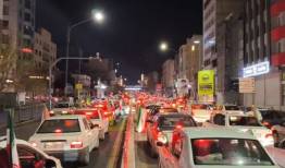 رژه خودرویی و حضور مردم تبریز در خیابان‌ها
