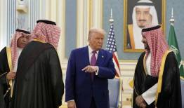 عربستان و امارات فشار بیشتر، قطر و عمان مذاکره
