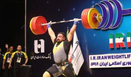 صدرنشینی سپاهان در پایان هفته اول لیگ وزنه‌برداری