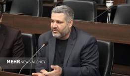 ایران با قدرت ایستاده است