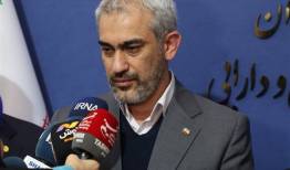 فشارهای اقتصادی و نظامی دشمن را پشت سر میزاریم