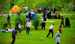 سیزده‌بدر ایرانی نماد سربلندی کشور است