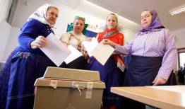  رقابت غرب‌گرایان با ائتلاف حاکم نزدیک به روسیه