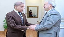دیدار سفیر ایران با شهباز شریف درباره وضعیت منطقه