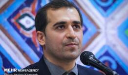 وقتی آرامش، از پشت میز رهبر شهید دیده می‌شود