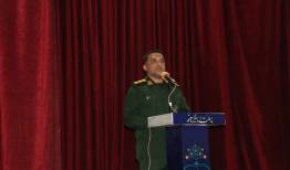 فرمانده سپاه کنگان: ملت ایران در برابر فشارهای دشمن تسلیم نخواهد شد