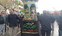 دمام زنی در خیابان امام رضا(ع) مشهد همزمان با اربعین رهبر شهید