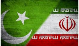 محسن نقوی با مومنی دیدار کرد/ وزیر کشور پاکستان: ایران خانه دوم ما است