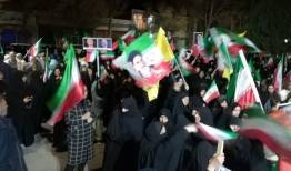 طنین نوای می‌میریم می جنگیم سازش نمی پذیریم آشتیانی‌ها در بیعت با رهبر