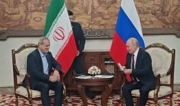 پزشکیان و پوتین در بیشکک دیدار کردند