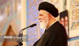 علم الهدی: تضعیف دولت، تضعیف انقلاب است/ نباید در زمین دشمن بازی کنیم/ امروز همه به وحدت محتاجیم