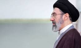 ماجرای مجروحیت رهبر انقلاب در روز اول جنگ+فیلم