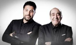 اشک های تلخ احسان خواجه امیری در تشییع پدرش