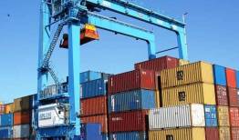 لزوم مدیریت واردات کالاهای لوکس و غیر ضرور