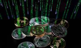 تاخت و تاز تتر تا ۲۲۷ هزار تومان | بیت‌کوین در دوراهی صعود و سقوط |  ارزش بازار کریپتو به ۲.۶۹ تریلیون دلار رسید
