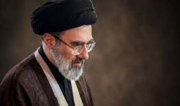 رهبر انقلاب: آنچه دشمن را امیدوار می‌سازد، برجسته‌سازی اختلافات است
