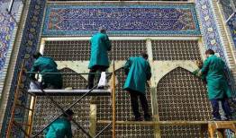 پرداخت پنجره‌های فولاد حرم امام رضا(ع) و سطوح مطلا و نقره