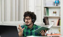 بررسی جامع ویژگی‌های یک آموزشگاه آنلاین زبان مناسب
