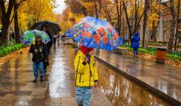 تصویری زیبا از اولین بارش باران پاییزی در شیراز 
