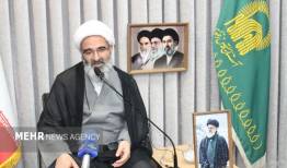 نماینده ولی فقیه در سمنان: لباس خادمیاری رضوی مسئولیت‌آفرین است
