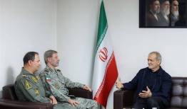 پزشکیان: دولت با تمام ظرفیت از تقویت نیروهای مسلح حمایت می‌کند