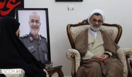 دیدار دبیر شورایعالی انقلاب فرهنگی با خانواده شهید سلامی