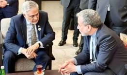 گفت‌وگوی تلفنی عراقچی با همتای پاکستانی