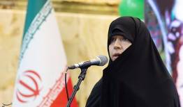 سلامی: آیت‌الله خامنه‌ای مسیر و آرمان‌های امام شهید را تداوم می‌بخشند