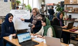 نقش زنان کارآفرین در ارتقای تاب‌آوری اقتصادی ایران