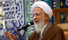 توضیحاتی درباره نماز آیت‌الله جوادی آملی بر پیکر رهبر شهید 