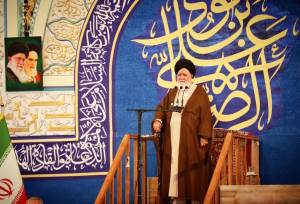 علم‌الهدی: ابرقدرتی‌ آمریکا در برابر چشم دنیا از بین رفت/  آمریکا در جنگ با ایران در دو راهی ماشه و فرسایش گرفتار شده است