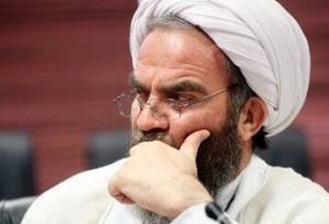 آیت الله غرویان: پزشکیان باید از ظرفیت‌های خاتمی، روحانی و ظریف استفاده کند/  طیف جلیلی می خواهد دولت را با شکست مواجه کنند