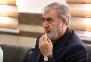 رییس کمیسیون امنیت ملی برای آمریکا خط و نشان کشید/ به زودی از منطقه اخراج می‌شوید