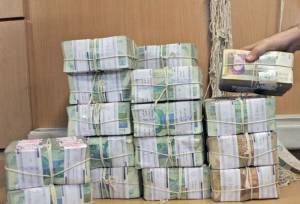 پرداخت 1300 همت وام بازسازی، تعمیرات و اسکان جنگ تحمیلی سوم