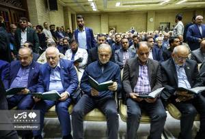 چه کسانی در مراسم ختم برادر علی‌اکبر ناطق نوری حضور داشتند؟