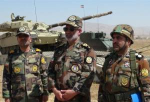 فرمانده نیروی زمینی ارتش: آماده رویارویی با تمام تهدیدها هستیم/ ماجرای جابه‌جایی گسترده نیرو، تجهیزات و مهمات در جنگ های اخیر