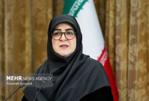 مهاجرانی: سهمیه و قیمت بنزین تا پایان شهریور تغییر نمی‌کند