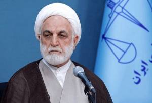 محسنی‌اژه‌ای: هرگونه تجسس خودسرانه و مداخله غیرقانونی در زندگی شخصی مردم ممنوع است/ اقتضائات اضطراری زمان جنگ نباید به همه ایام تسری یابد