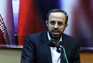 کنایه دستیار قالیباف به نبویان/ به کسی که پیش‌تر از او اسناد محرمانه را دریافت می‌کرد، مراجعه کند؛ شاید نظرش را درباره تفاهم تغییر دهد+ فیلم