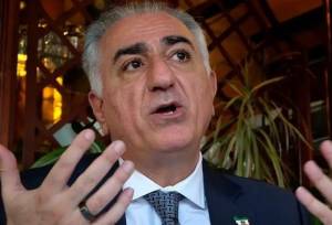 بازنویسی یک شکست؛ رضا پهلوی بار دیگر رنگ عوض کرد!