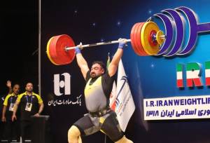 صدرنشینی سپاهان در پایان هفته اول لیگ وزنه‌برداری