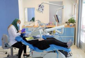 چرا دندانپزشکی در ایران به کالایی لوکس تبدیل شده است؟ | بخش بزرگی از جامعه ترجیح می‌دهد به‌جای درمان، به کشیدن دندان یا تحمل درد روی بیاورد