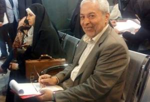 میرلوحی: تخریب دولت در شرایط حساس کنونی، توان کشور را فرسوده می‌کند/ فشار حداکثری آمریکا برای امتیازگیری و چانه‌زنی در عرصه‌های بعدی است