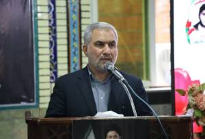 خودتحریمی‌ها بیش از تحریم‌ها دست‌وپای بازرگانان را بسته‌ است