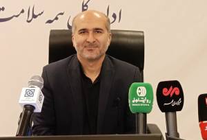 مشکل بیمه سلامت برای پرداخت حق مراکز درمانی به دلیل گرانی هزینه درمان
